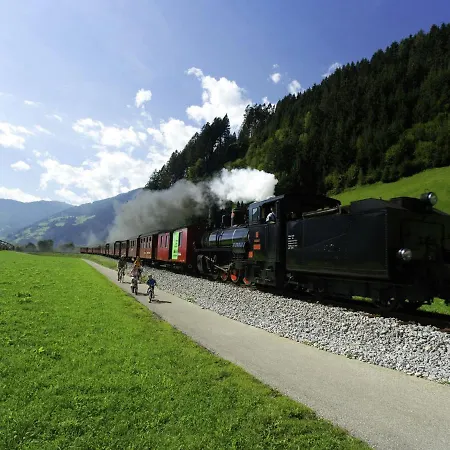 Luxurious Holiday With Panoramic View Very Close To The Spieljochbahn *