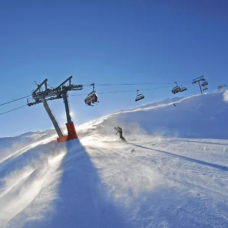 Luxurious Holiday With Panoramic View Very Close To The Spieljochbahn